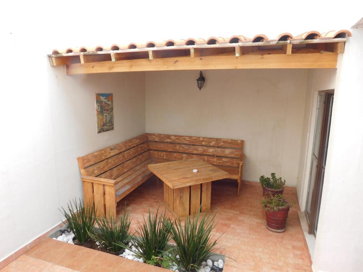 莱昂 Casona Luciernaga-Casa De Huespedes旅馆 外观 照片