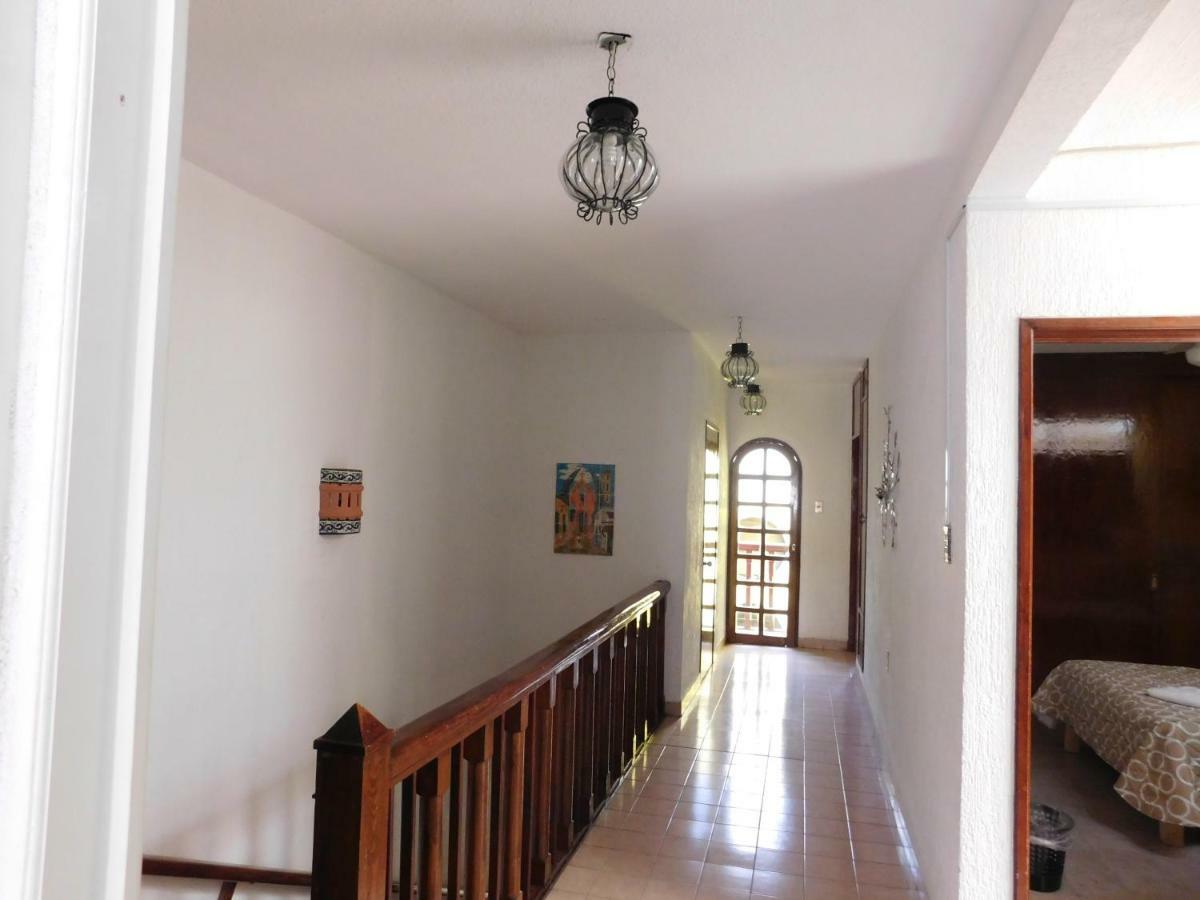 莱昂 Casona Luciernaga-Casa De Huespedes旅馆 外观 照片